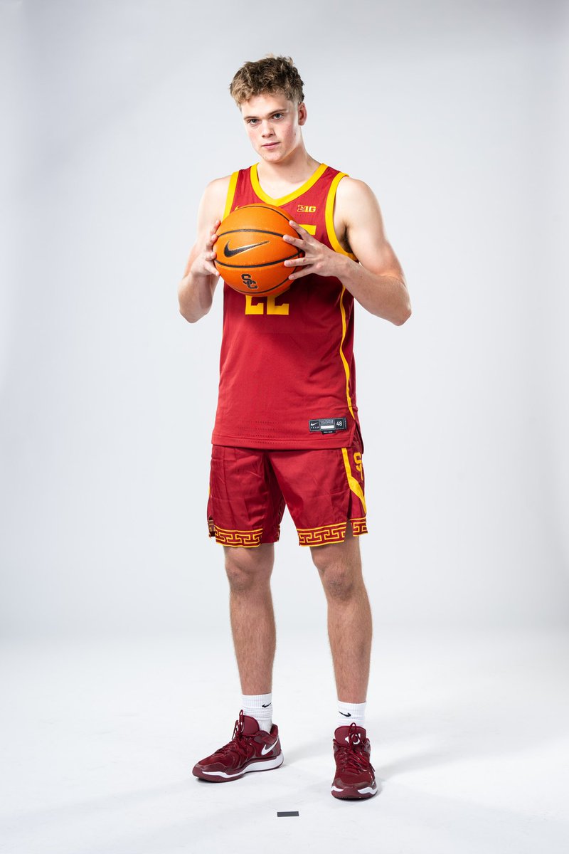 Yesssssssir!!!! Trading that purple and white for cardinal and gold!!! #usc #gotrojans #doublenickels

<a href="/PiedmontAD/">Piedmont Athletics</a> <a href="/Phsmensbball/">Piedmont Mens Basketball</a> <a href="/phshighlanders/">Piedmont High School Athletics</a> <a href="/_infinite101/">Infinite Training</a> <a href="/LakeshowHoops/">Lakeshowhoops</a> <a href="/CoachAntG/">Coach Ant</a> <a href="/westcoastpreps_/">West Coast Preps</a> <a href="/DaminEsper/">Damin Esper</a> <a href="/Jonathan_Como/">Jonathan Comeaux</a>