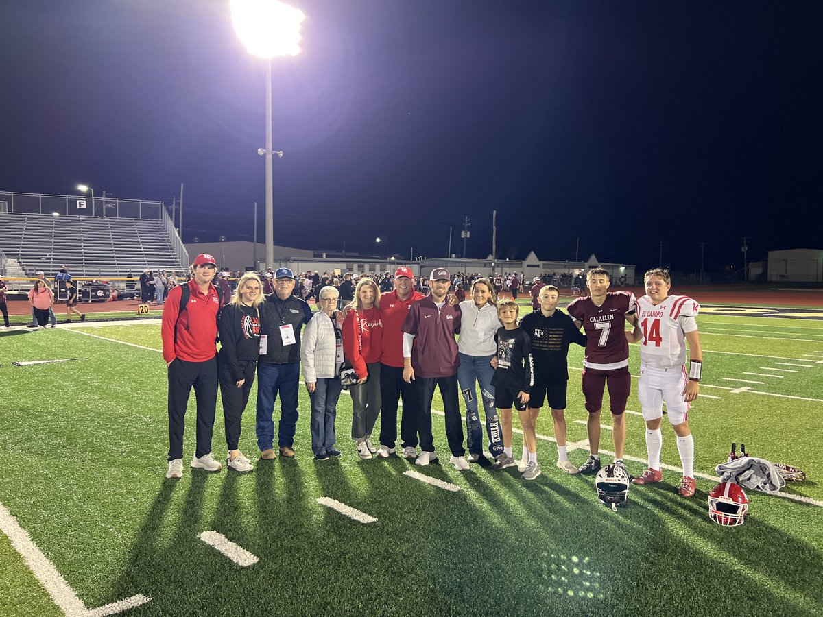 The Reeve family got together at Sandcrab Stadium in Port Lavaca following Calallen's 35-14 bi-district win over El Campo.
