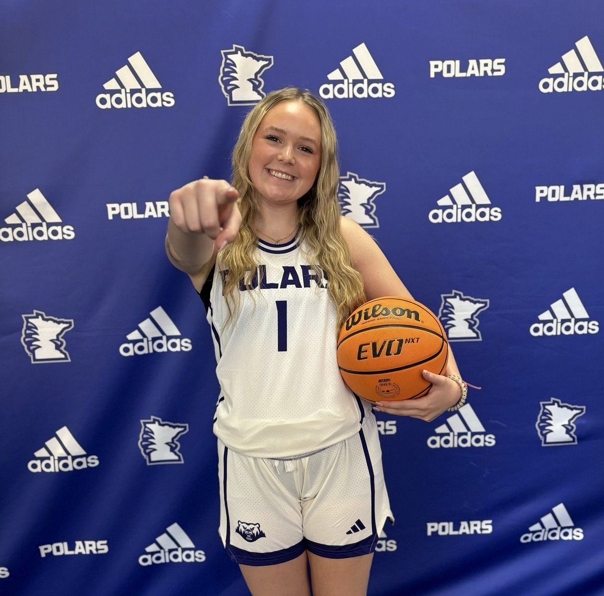 Roll pols🐻‍❄️🤍💜
I am so grateful to announce my commitment to Crown College!! Thank you to everyone who has believed in me and helped me become not only the player but as well as the person I am today.  I cannot wait to start the next chapter of my life as a Polar!!!
<a href="/CrownWBB/">Crown College Women's Basketball</a>