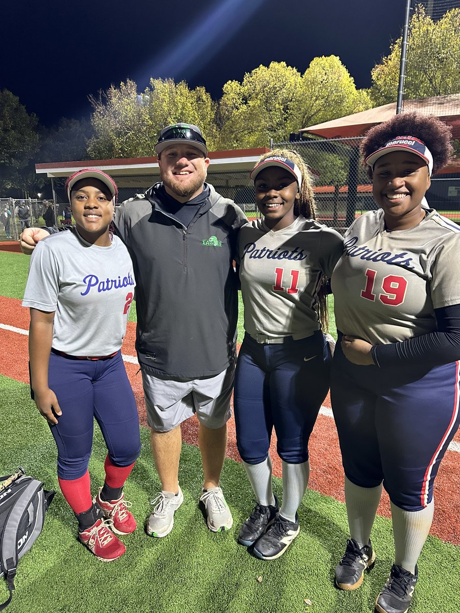 jordynbanks2026's tweet photo. So grateful to have had the opportunity to showcase my skills at the Stars Over Mississippi Camp!! Thank you to the coaches who came and helped us and gave me some great tips to take into the showcase this weekend!! #EverthingEarnedNothingGiven
@TateSoftball
@MarucciPPadgett https://t.co/Z2QvdB2JJu