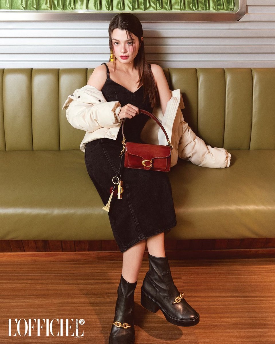 rushhour39's tweet image. กริสสสสสสสสสส ลุคคุณแพทริเซีย

#beckysangels
#coach
#coachNY