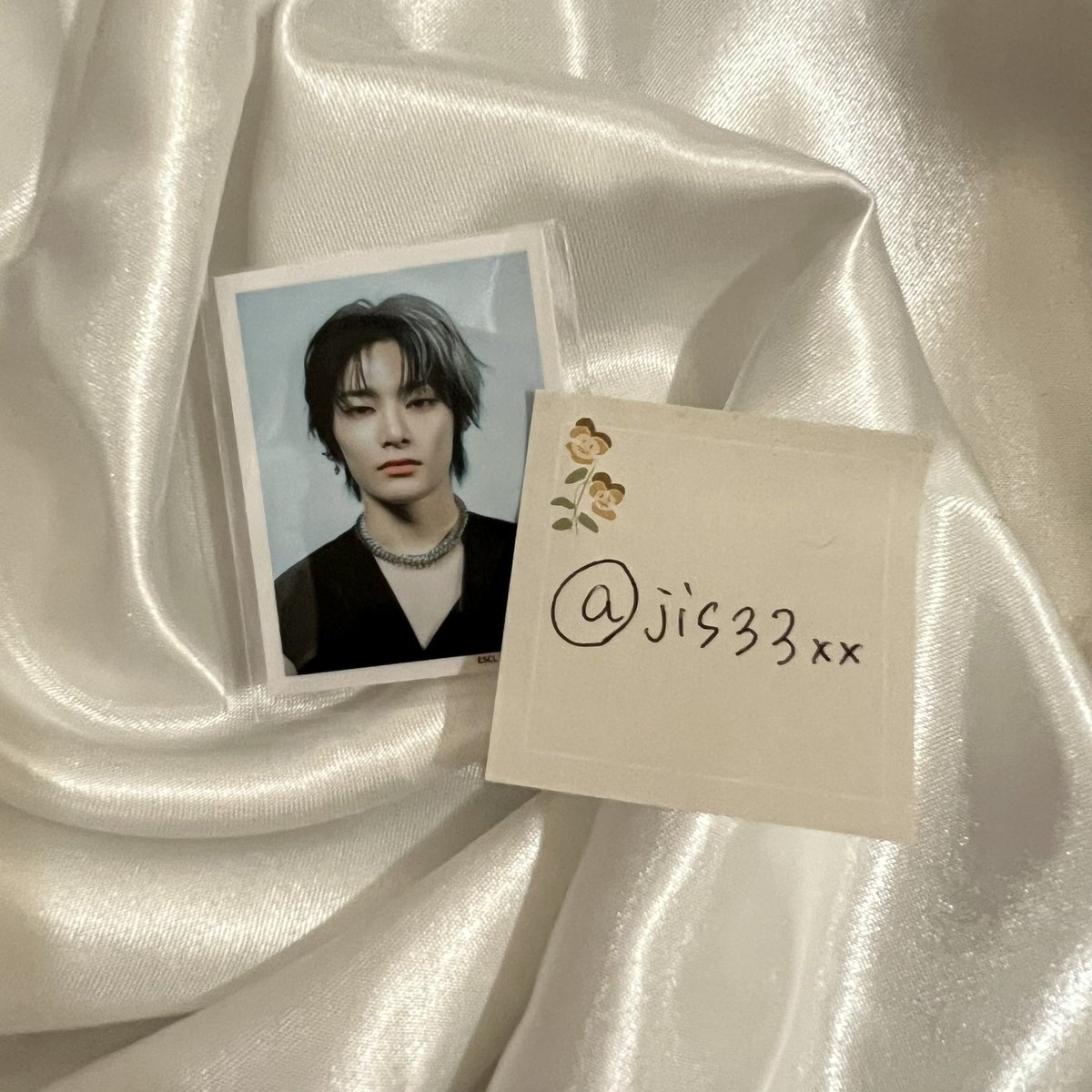 jis33xx's tweet photo. Stray Kids スキズ GIANT 交換

初回生産限定盤A IDフォト
譲▷アイエン
求▷フィリックス

郵送での交換を希望しています📮
お気軽にリプorDMください🙏🏻
#スキズ交換
#StrayKidsトレカ交換 https://t.co/irV4mpOfID