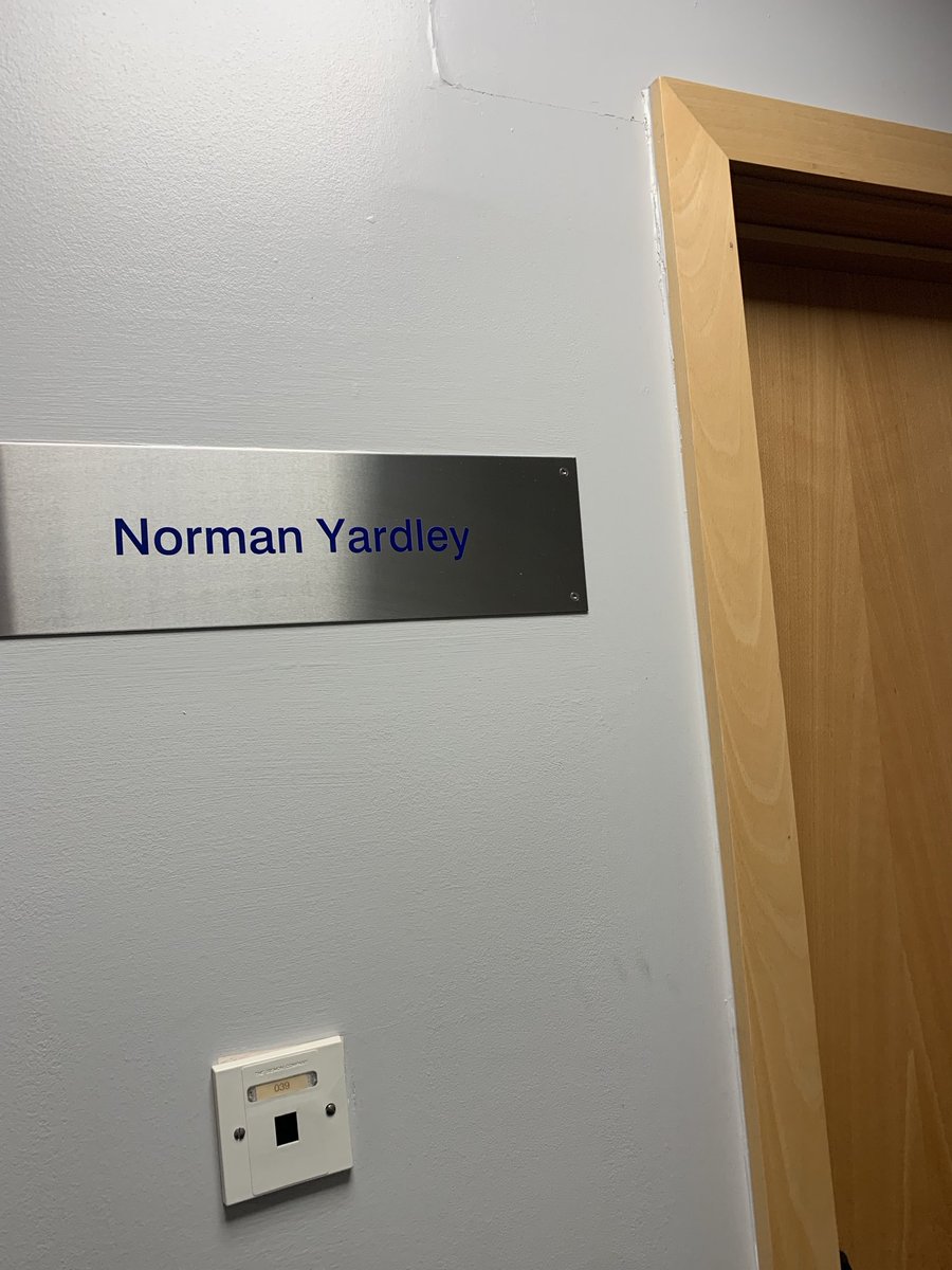 Robert Croft tweet media