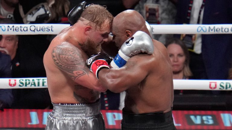 #BREAKING Mike Tyson vs Jake Paul Highlights: Jake Paul Beat 'G.O.A.T' Mike Tyson In 2024's Biggest Boxing Match. #Boxing #PAULTYSON