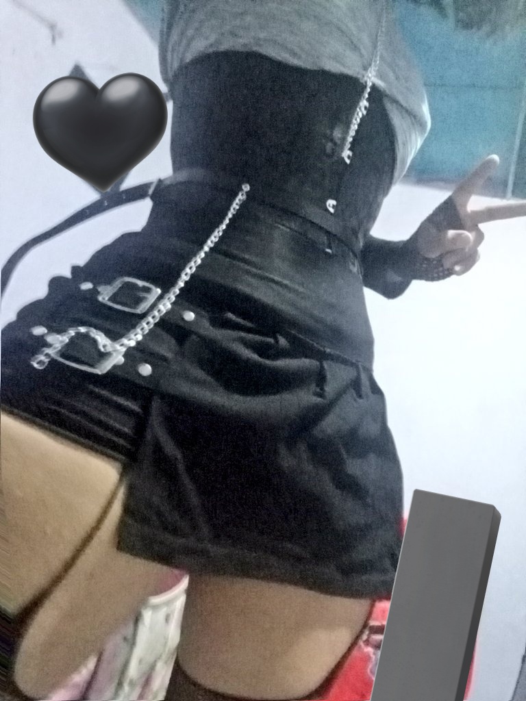 NekrossFem's tweet photo. A ese rato me dio un pensamiento bien filosofal y me alegra puesto que he retomado las ganas de seguir nwn 
Asi que aun tienen roxie para musho musho mas 
Por cierto que opinan ?
A que me queda bien regresar a mis primeros atuendos jeje
#femboys #femboymx https://t.co/VRCGVDwkI6