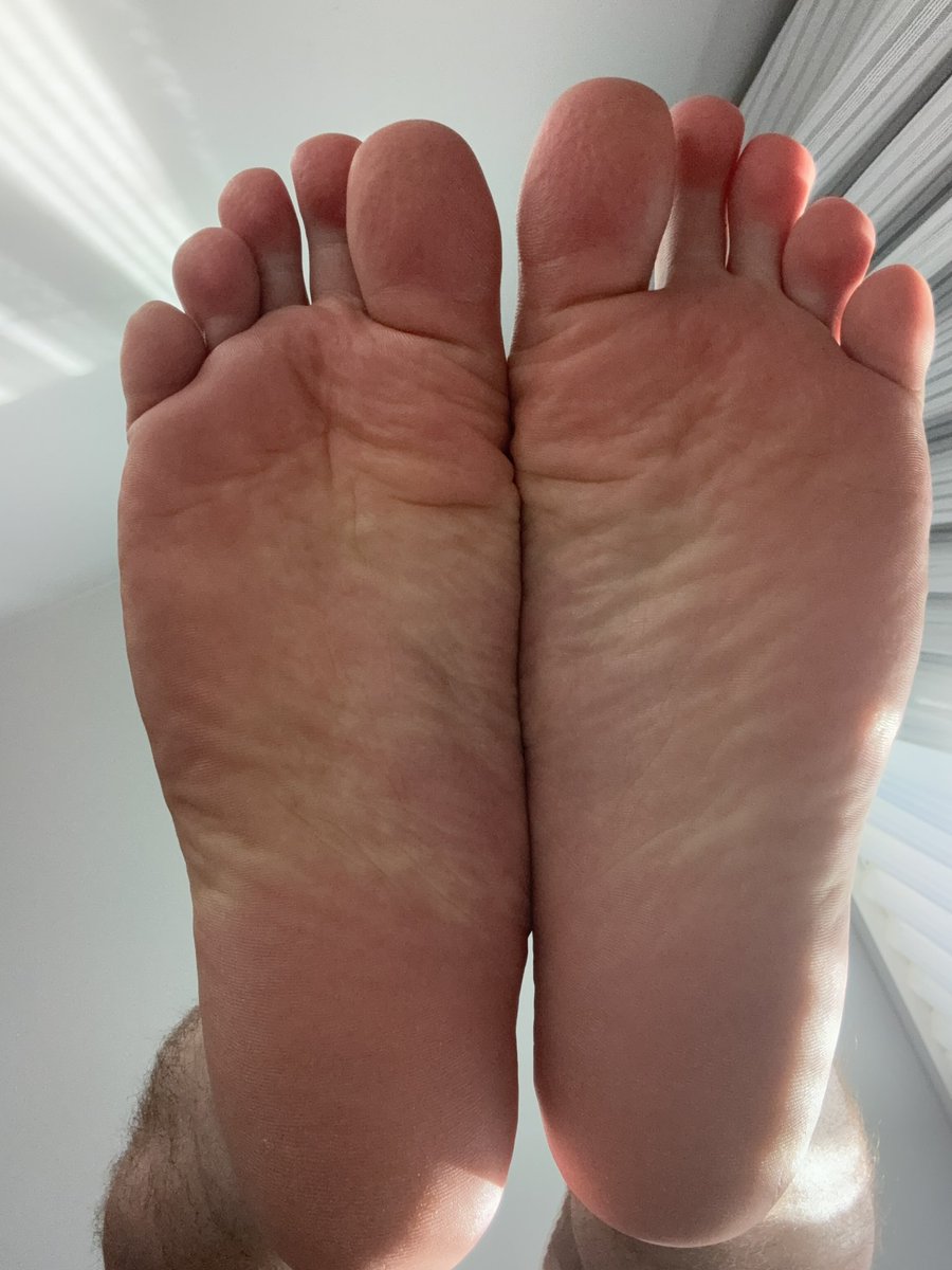 the view of my #soles from under my chair #feet #malefeet