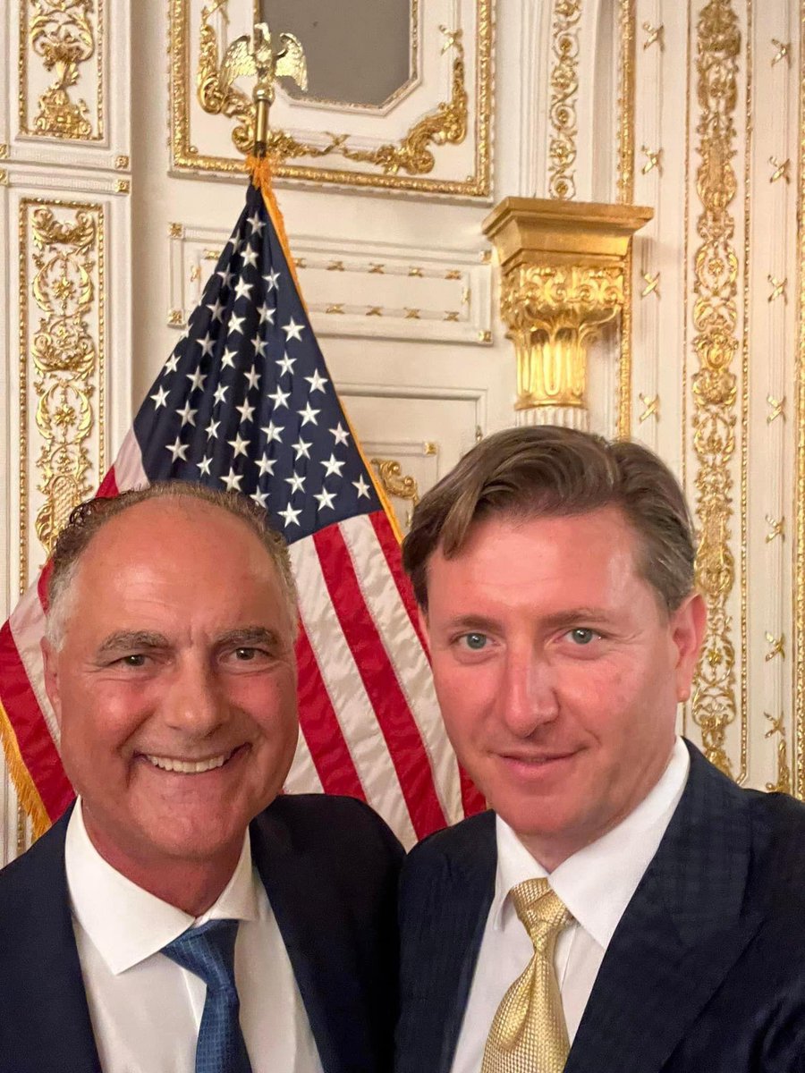 pi2team's tweet photo. The Chairman of ICE Open Network was invited to attend a meeting with former U.S. Ambassador to Iceland, Mr. Jeff Gunter, and President Donald Trump.
. At the 2024 U.S. Senate election campaign in Nevada.

@realDonaldTrump   $ICE #IceOpenNetwork #ICE https://t.co/lzJtYVkBRc