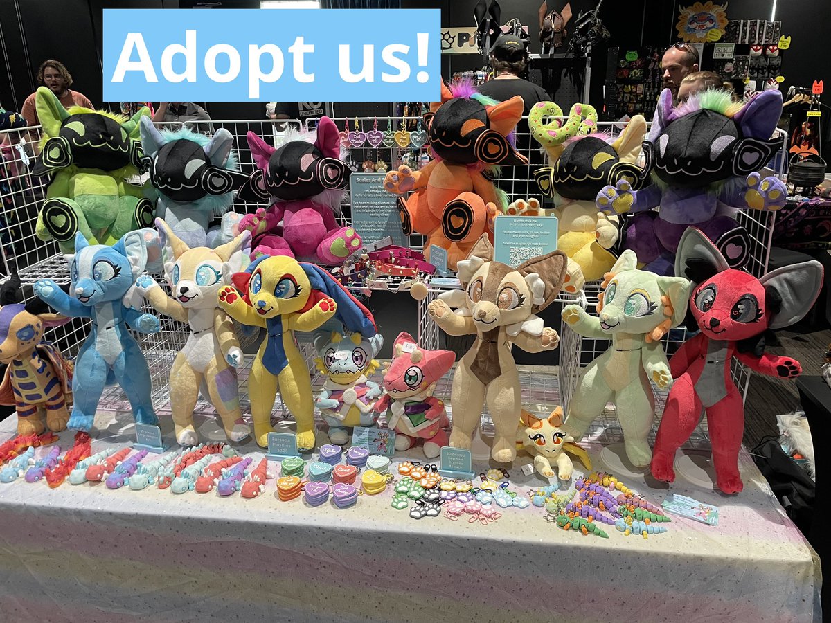 Sparkly_Deer's tweet photo. Completely forgot to post on here! 

Every single plush is 50% half price on my website 🥳 perfect for those who were broke or who didn’t attend ToT! https://t.co/4D75xbtCUn