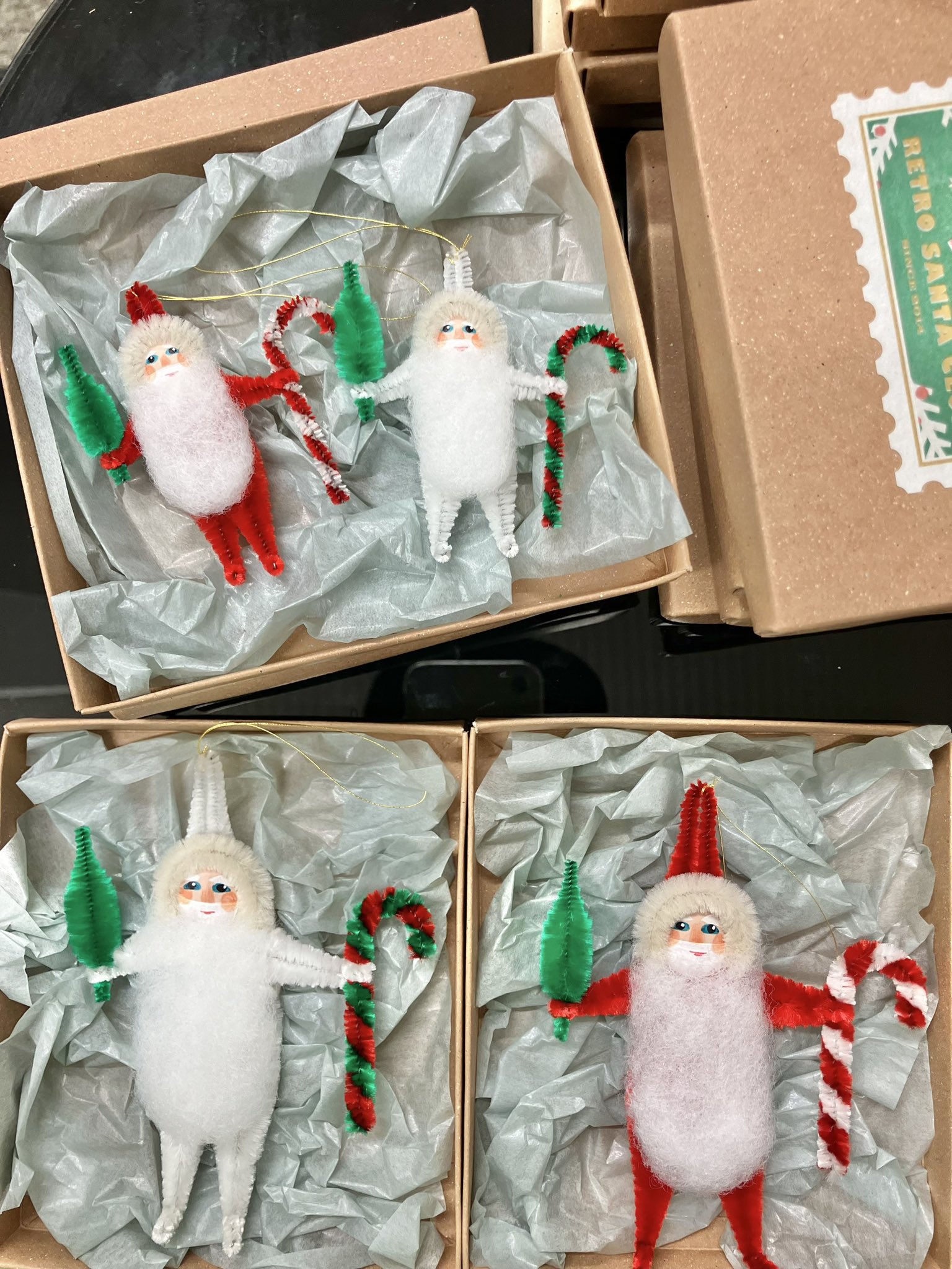 Retro Santa Club / モールサンタのお店・レトロサンタクラブ