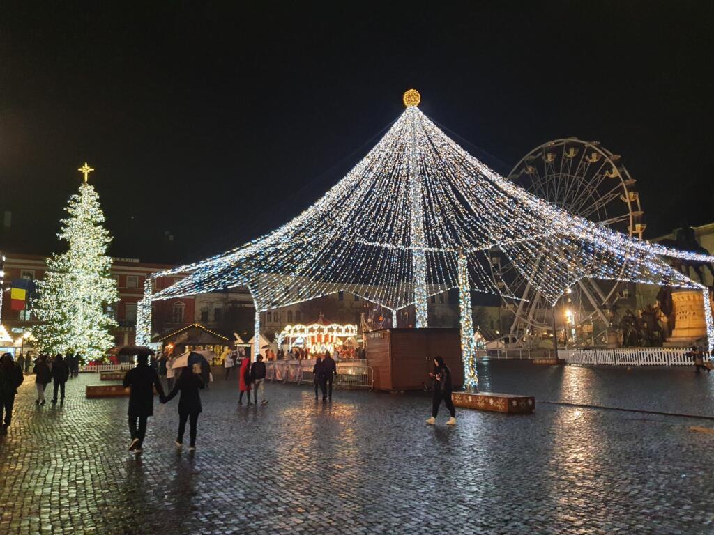 RJonTourUK tweet media