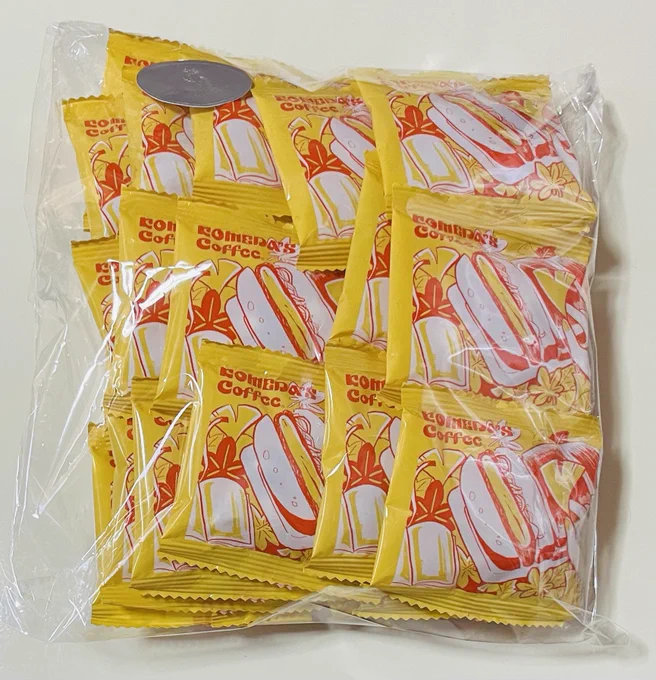 コメダで〝ブツ〟を手に入れたぜ…これで「おうちコメダ珈琲」もできるし「おうちコメダパーティー」もできるってこったあ!ケヒャヒャ!