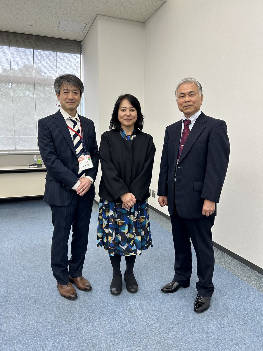 KaoruOrganic's tweet photo. 第34回日本呼吸ケア  リハビリテーション学会学術集会に千住先生のお声かけで呼んでいただきお話しさせて頂きました❣️#杉田かおる　#呼吸リハビリ https://t.co/rac9nkhThY