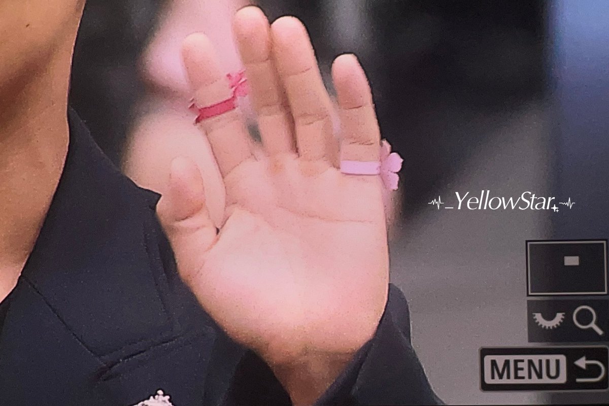 YellowStar_97's tweet image. 🦋🐶

241116UNOVE

#민규 #MINGYU #金珉奎 #ミンギュ
#세븐틴 #SEVENTEEN