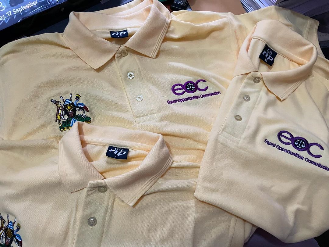 KylerEdge's tweet image. Rep your brand in style! Our customized corporate t-shirts are perfect for company events, team-building, or daily office wear. Quality fabric, vibrant prints.
wa.me/256703779656

#CorporateTShirts
#CustomTShirts
#BrandedApparel
#CompanyShirts
#Workwear
#BusinessAttire
