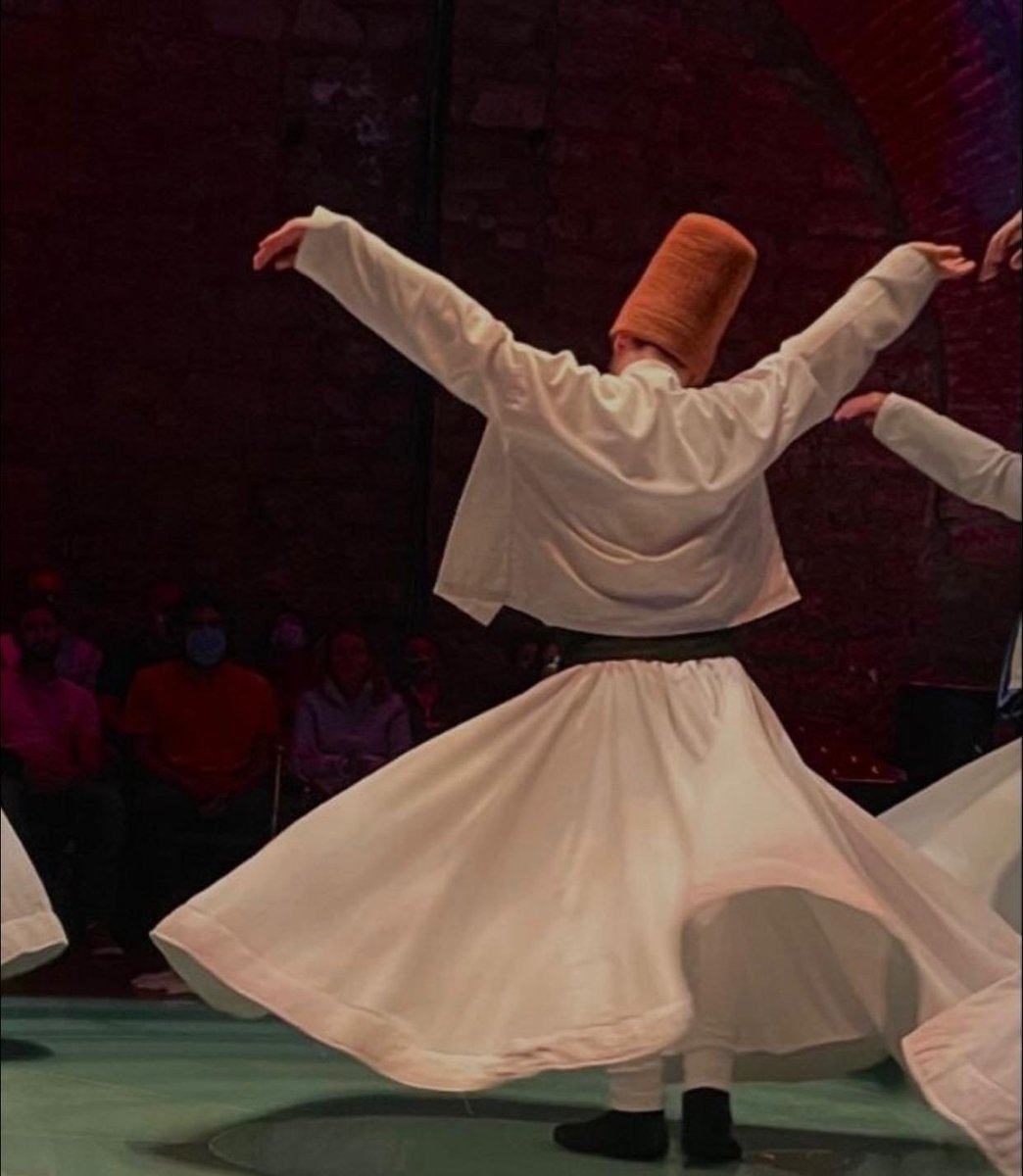 RumiArab's tweet image. كل ماهو زائف وغير حقيقي
يتعب القلب،
لكن الحقيقة
تجلب الفرحة والهدوء.