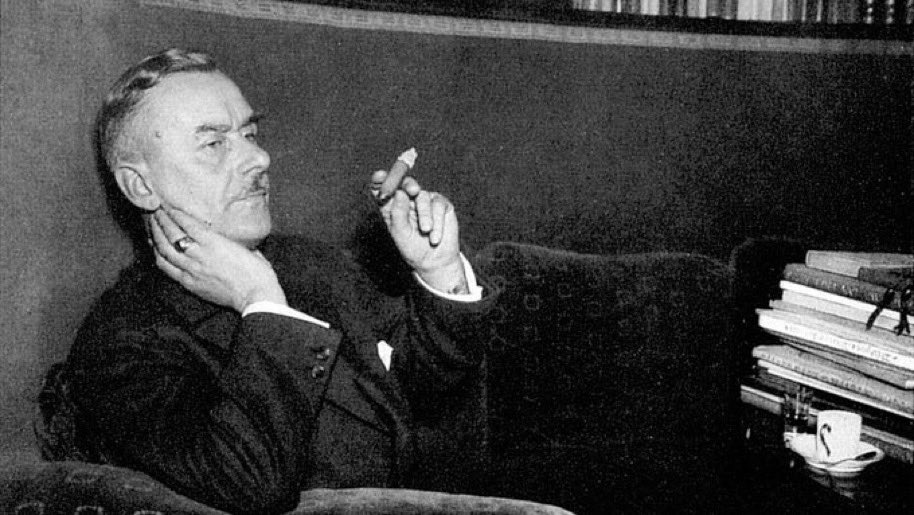 felix_bohr's tweet photo. „Befinden leidlich. Rauchen schädlich. Kaffee getrunken.“ 

Thomas Mann, 
Tagebuch, 16. 11. 1952. https://t.co/cMaTZnZG7e
