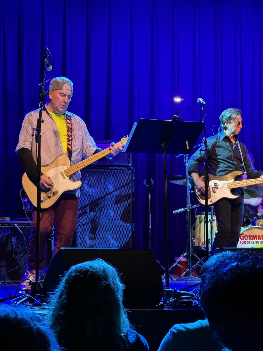 Voncaster1's tweet photo. I saw @golden_smog last night, Nov 15, at @FirstAvenue. Always a treat to see Golden Smog! Dan wore some great shoes for the occasion! https://t.co/ZLf2gihIDN