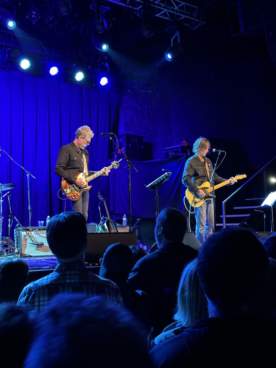 Voncaster1's tweet photo. I saw @golden_smog last night, Nov 15, at @FirstAvenue. Always a treat to see Golden Smog! Dan wore some great shoes for the occasion! https://t.co/ZLf2gihIDN