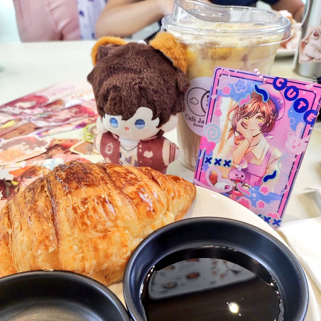 xasteraia ✨👑 comms open! tweet media