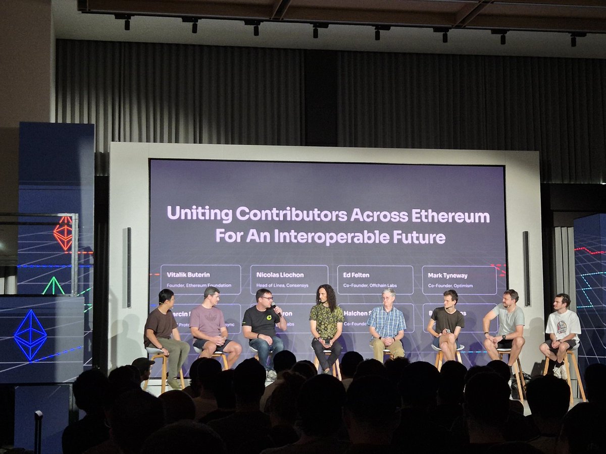 CryptoFede (@fedesarquis) on Twitter photo This panel at the <a href="/EthInteropForum/">Ethereum Interop Forum</a> has the perfect amount of smart, spicy and troll discussion.
Standards are being cooked right here. This panel at the <a href="/EthInteropForum/">Ethereum Interop Forum</a> has the perfect amount of smart, spicy and troll discussion.
Standards are being cooked right here.