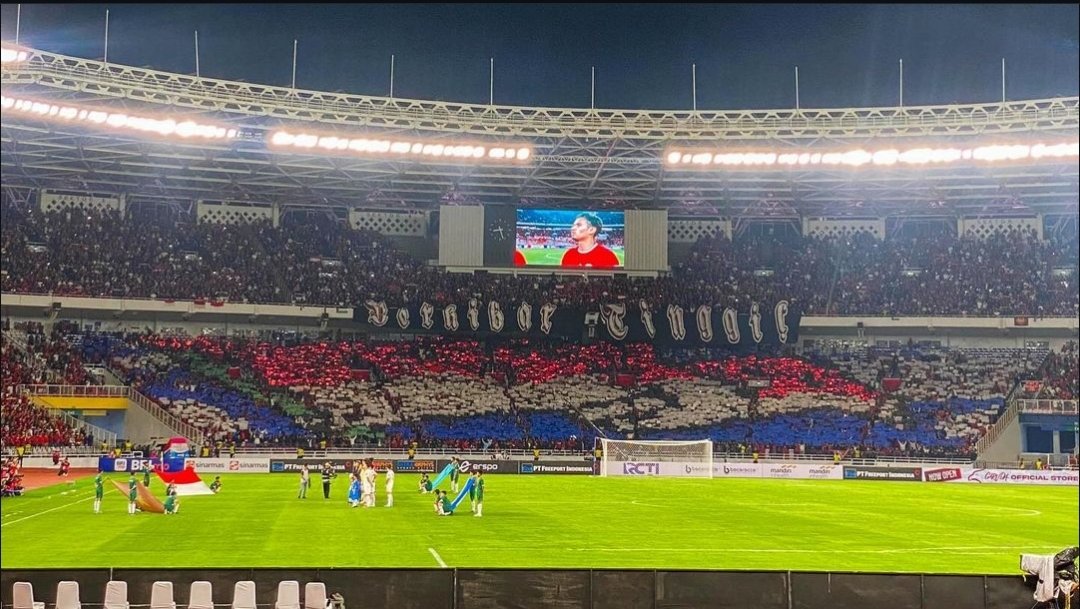 saludosparatii's tweet photo. @nocontextfooty Just a normal day in Indonesia🔥 https://t.co/BNayxNeXK3