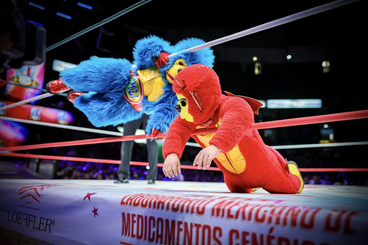 Lucha Libre CMLL tweet media