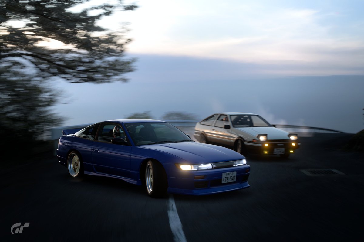 h_mt_9's tweet photo. Fujiwara AE86 vs Mako Sil80
#Initial_D #GranTurismo https://t.co/kvIPZ0ZLm4
