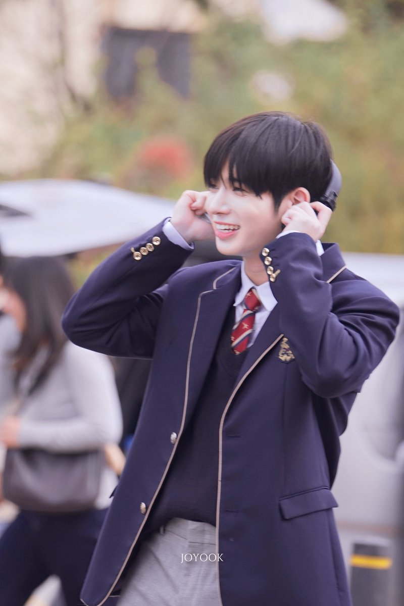 joyook tweet media