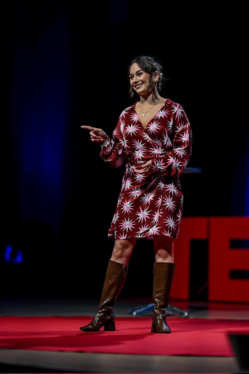 tedxabz's tweet photo. Confessions of a fast fashion addict 🛍️

Chloe Watson takes to the dot to unpicks her former thrill of buying new clothes and how what we wear isn't just about fashion - it’s an extension of our identity.

#TEDxAberdeen #Identity #Ideas #Community #Events #Aberdeen https://t.co/9aTFWAQ4Sl