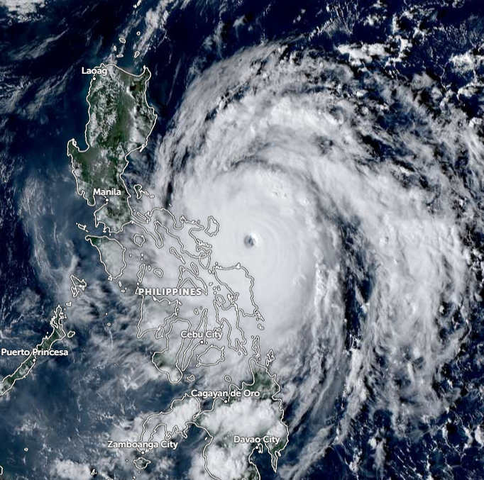 ReachardFZ's tweet image. Breaking news 🚨
#PepitoPh has reached Category 5 Super Typhoon. With maximum winds up to 260kph, according to the Joint Typhoon Warning Center of America. 
This might be the 2nd strongest Typhoon since #EntengPH (Yagi)

Source: Philippine Weather System/Pacific Strom Update…