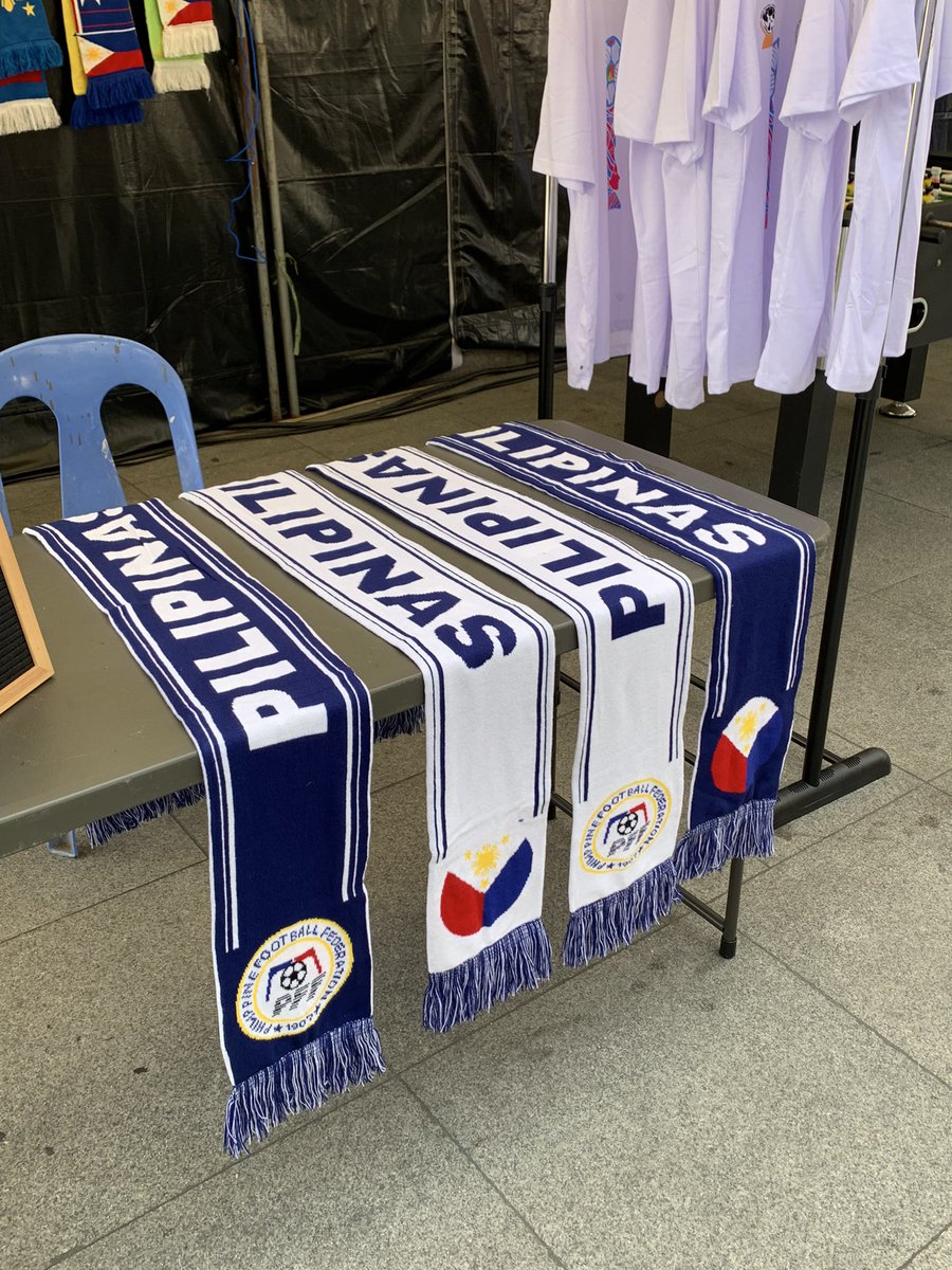 Dinayo ng fans ng futsal ang mga booth sa Philsports Arena sa Pasig sa unang araw ng #ASEANWomensFutsal2024 ngayong Sabado, November 16.

Makakaharap ng Pilipinas ang Myanmar mamayang 7 p.m. #News5 | via Ace Pariña
