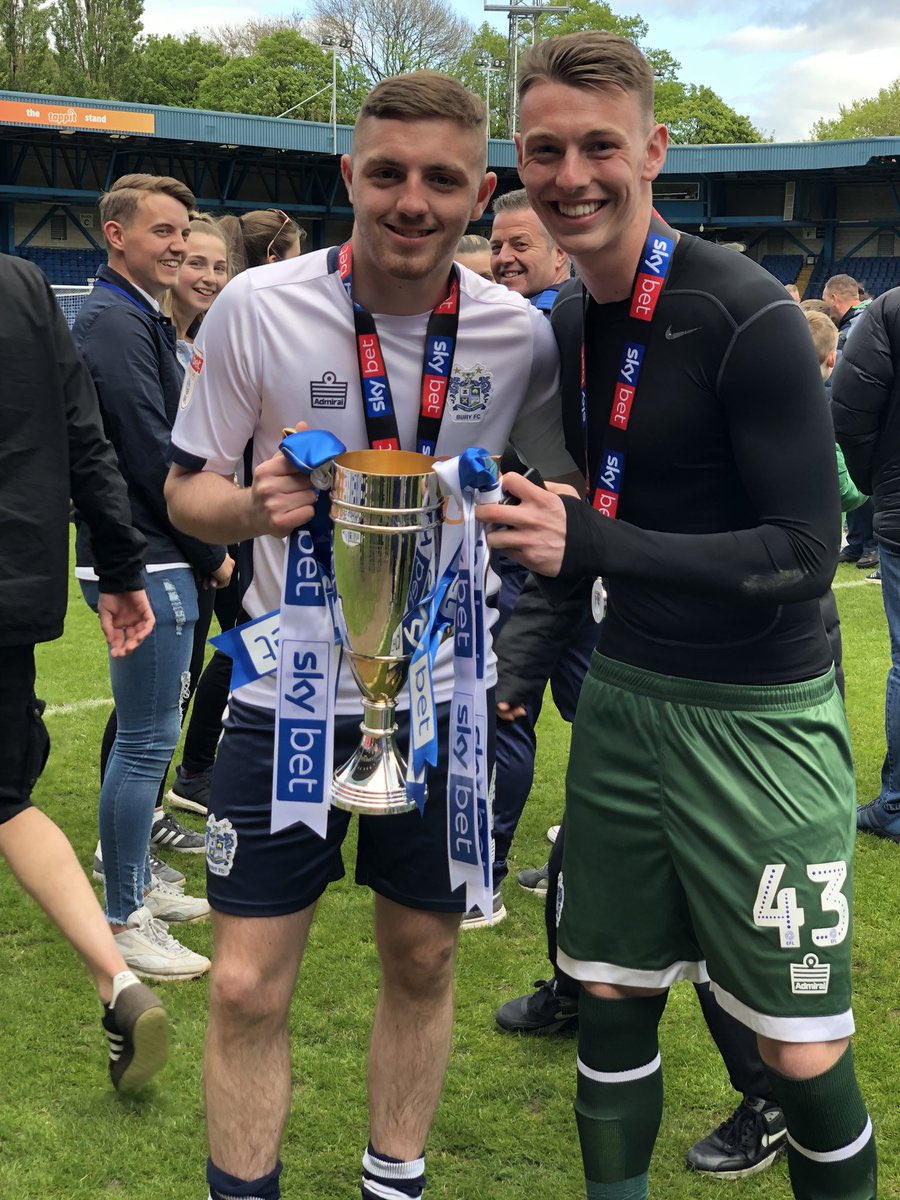 Sanny_Rudra's tweet photo. Reporting at Crewe vs Notts County today for @5liveSport.

I hope @ryancooney_6 & Jacob Bedeau manage a moment together.

On opposite sides of the pitch, after being teammates at Morecambe.

But more than that, two of the brightest recent prospects from #BuryFC before the expulsion. 

Both thrown into the deep end, moving on to PL/ch clubs before building their experience back in the EFL. 

Ryan came to Bury at 9. Captained every age group from u11s-18 and was given the armband by Ryan Lowe in our final league game, when the end was nearing. He left Bury for then PL Burnley. 

Jacob was starting as a centre half at SIXTEEN in League One, joining our academy after leaving Leyton Orient - and earning a move to Villa as a result. He lived with my best friend’s mum @NotjuliKaye in digs and by all accounts was much better behaved than their actual son.

Always a joy to see ex-Shakers playing their football. I always add Bury to my match notes when writing down their biog. #efl