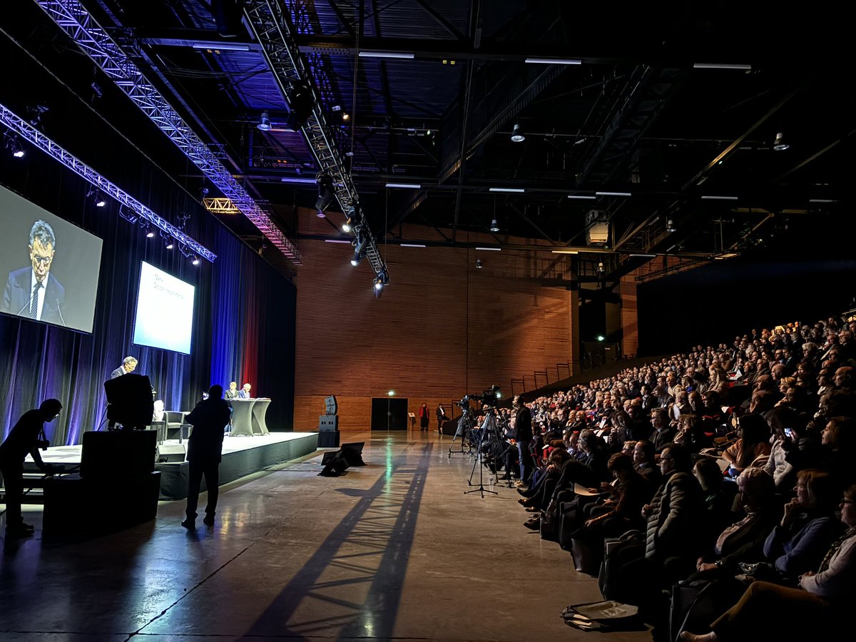 Ouverture du 72eme congrès départemental par Franck Leroy, président de l’association. Comme chaque année, les élus sont au rendez-vous !