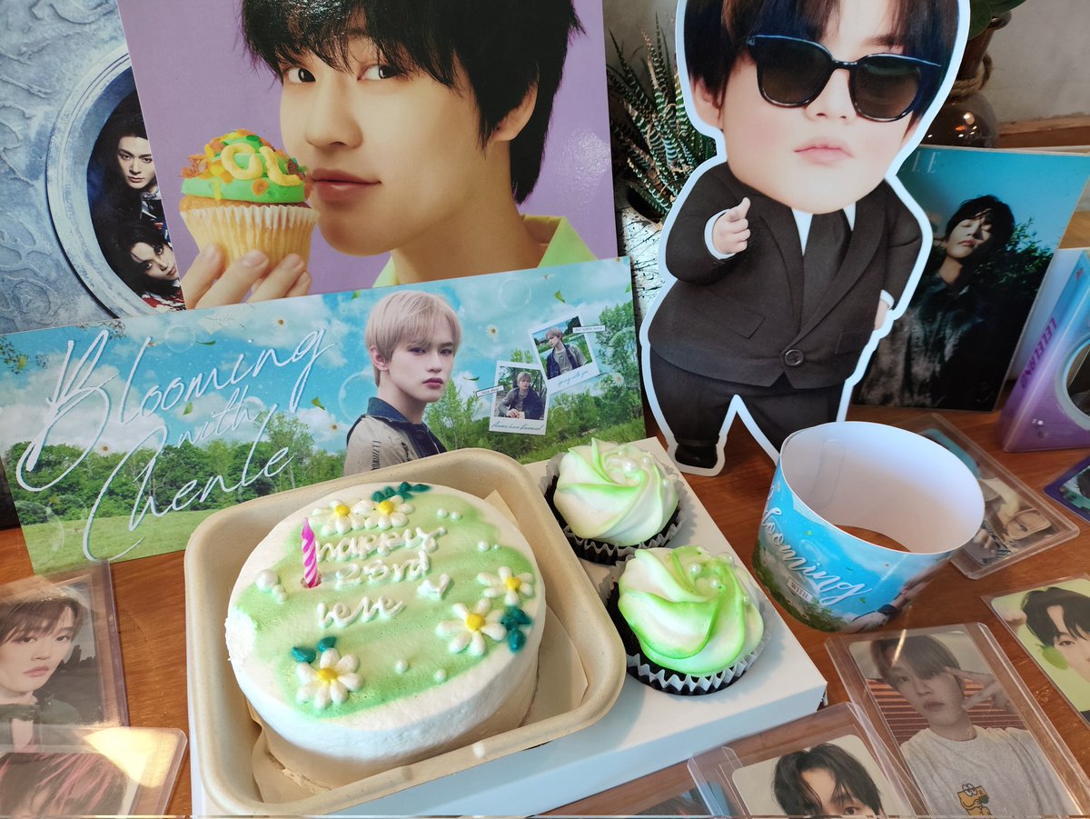 annniiiieeee_'s tweet photo. Anything for our Lele! 🥹🌟 Advanced hbd, baby!

Thank you for this po, @alwaysforzcl 🫶

#OurFlowerChenleDay https://t.co/7gMYSb0FpZ