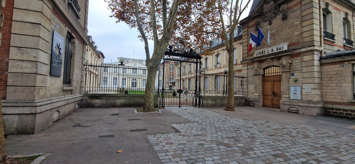 UPSTI (@upstifr) on Twitter photo Nouveau conseil de l'UPSTI ce jour !
Step in STEM, Olympiades de SI, ICSTENG2025, Orientation Nouveau conseil de l'UPSTI ce jour !
Step in STEM, Olympiades de SI, ICSTENG2025, Orientation