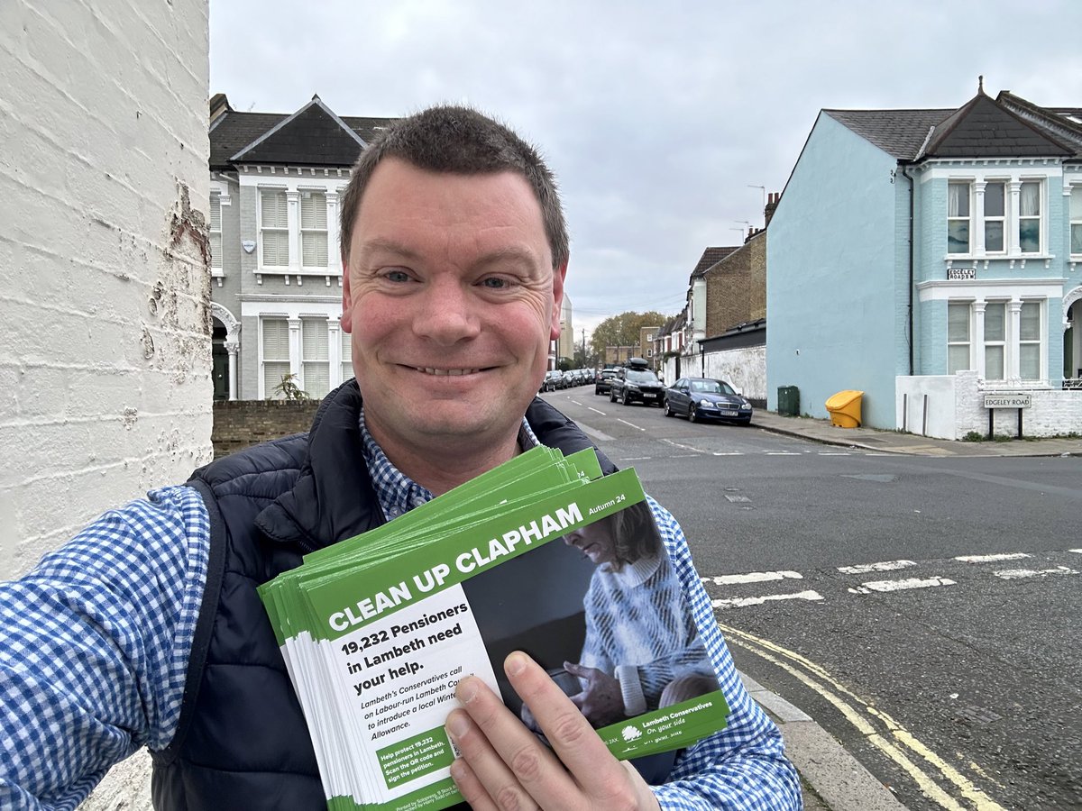 Early start this morning. Time for a bacon sarnie.