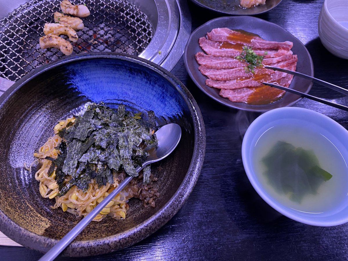 naka2160's tweet image. 心の癒しを肉で🐰✨
#カメラ調子悪い
#iPhone11pro