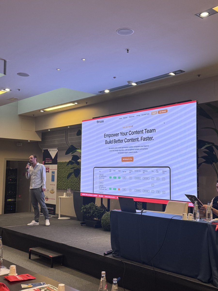 <a href="/samuelschmitt/">Samuel Schmitt</a>  in action at the <a href="/MBizSummit/">MBSummit</a> 

#seo #digitalmarketing