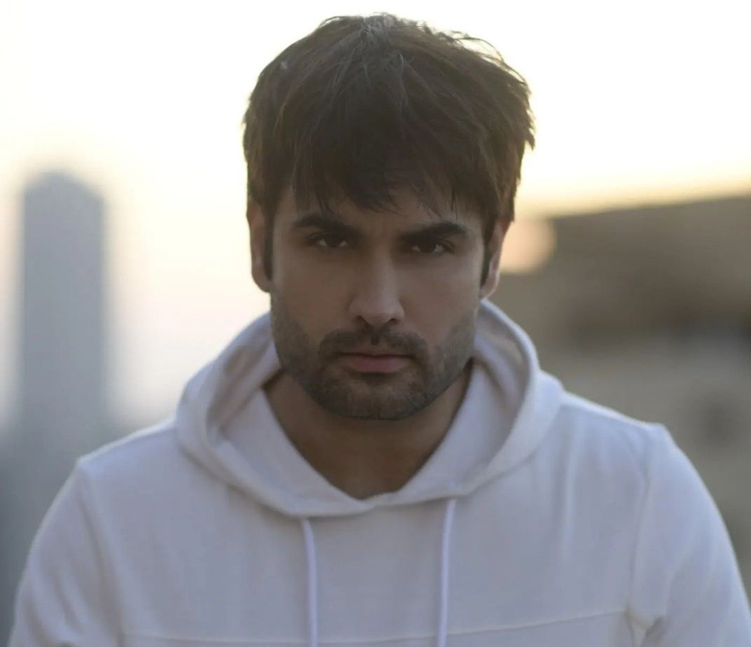 Weekly Popularity Poll (Week-6)

Like &amp; RT if you love #VivianDsena   

#Biggboss18 #BiggBoss #BB18