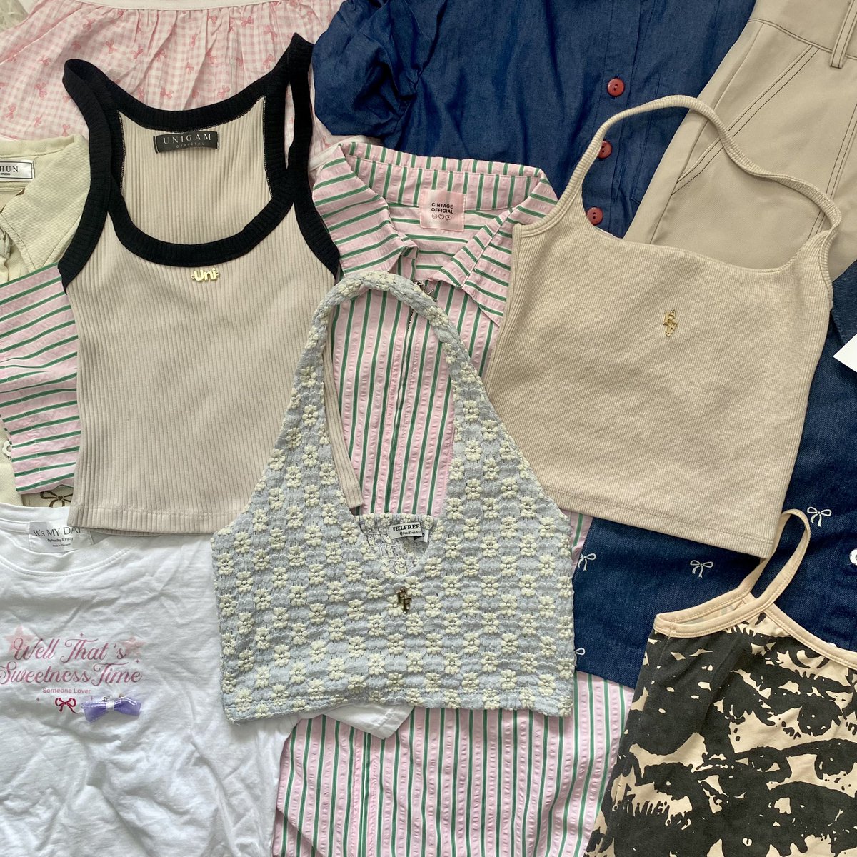 Usedbyploly's tweet photo. โล๊ะของเค้าเองค่าส่วนมากหลักสิบเน้นหมดงับ 💓✨🌷

📦 ค่าส่ง35+5 เหมาส่ง60 ( พท.ห่างไกล +30 )
       ขอคนพร้อมโอนนะคะ ปักเยอะเค้ามาลงงับ ✅
📍 รี+ฟอลลด 5฿ 📍

#ส่งต่อเสื้อผ้า #ส่งต่อเสื้อผ้ามือสอง #ส่งต่อ  #เสื้อผ้ามือสอง #โล๊ะตู้ #โล๊ะตู้เสื้อผ้ามือสอง https://t.co/lARdL6a1KJ