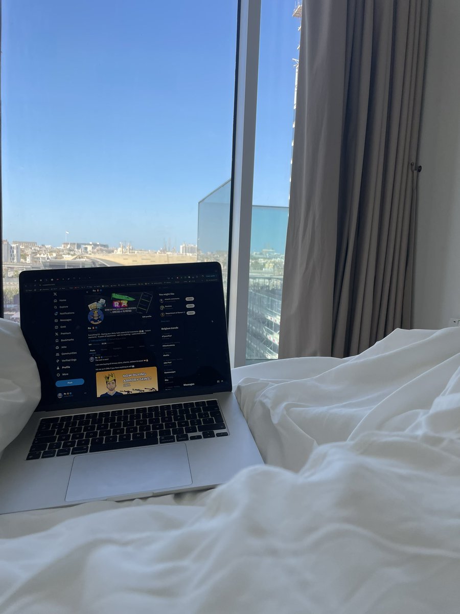 Ra 🇧🇪 BUYING SKINS 24/7 tweet media