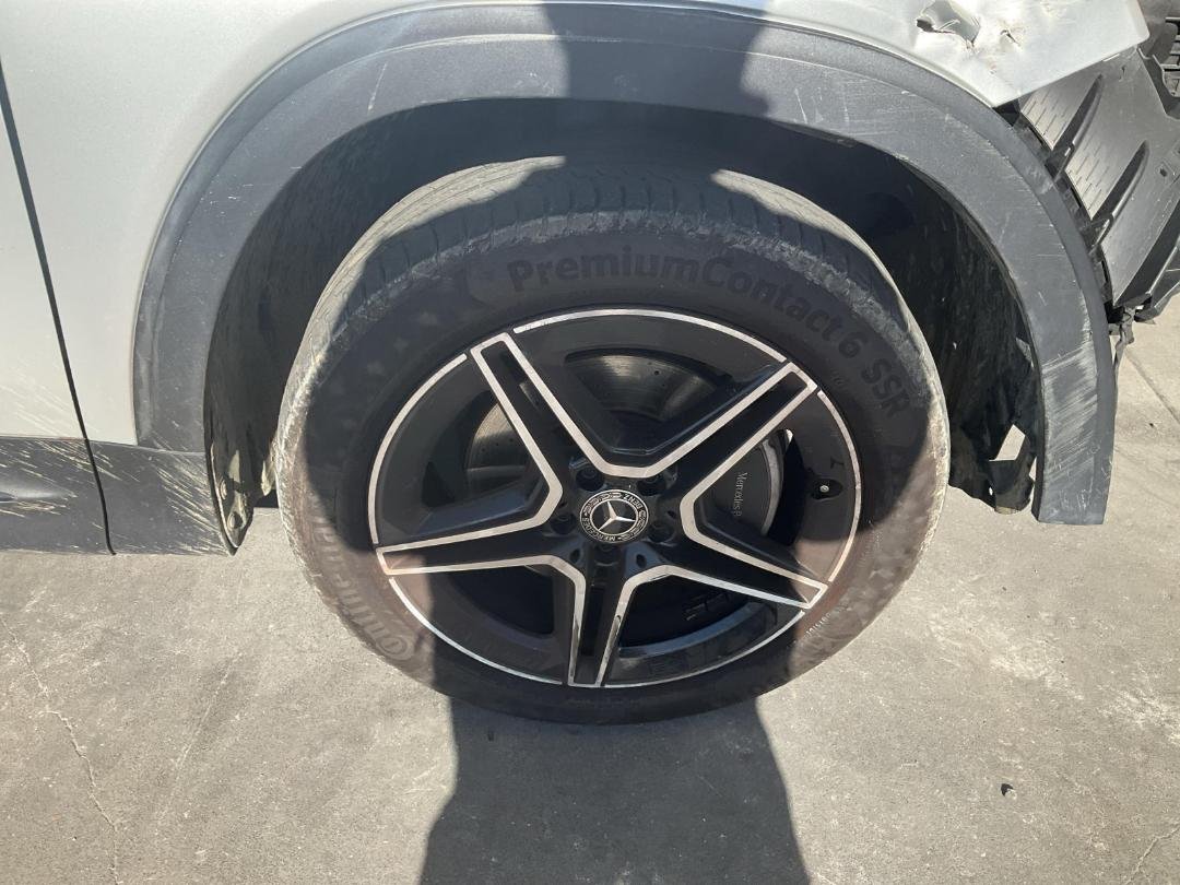 propelauto's tweet photo. Mercedes W247 GLB200 M282914 2021' AMG Line Car arrived for spares at #PropelAutoParts #SG
Grabbers!! Come & Grab your needed parts now🚙🛍✍
#W247 #GLB200 #GenuineParts #LowMileageCar #PreOwnedCar #PropelAuto #5WoodlandsWalk #SG #OriginalSpares #BuySparesOnline #Mercedes #Grab https://t.co/V7I1mCAQ2S