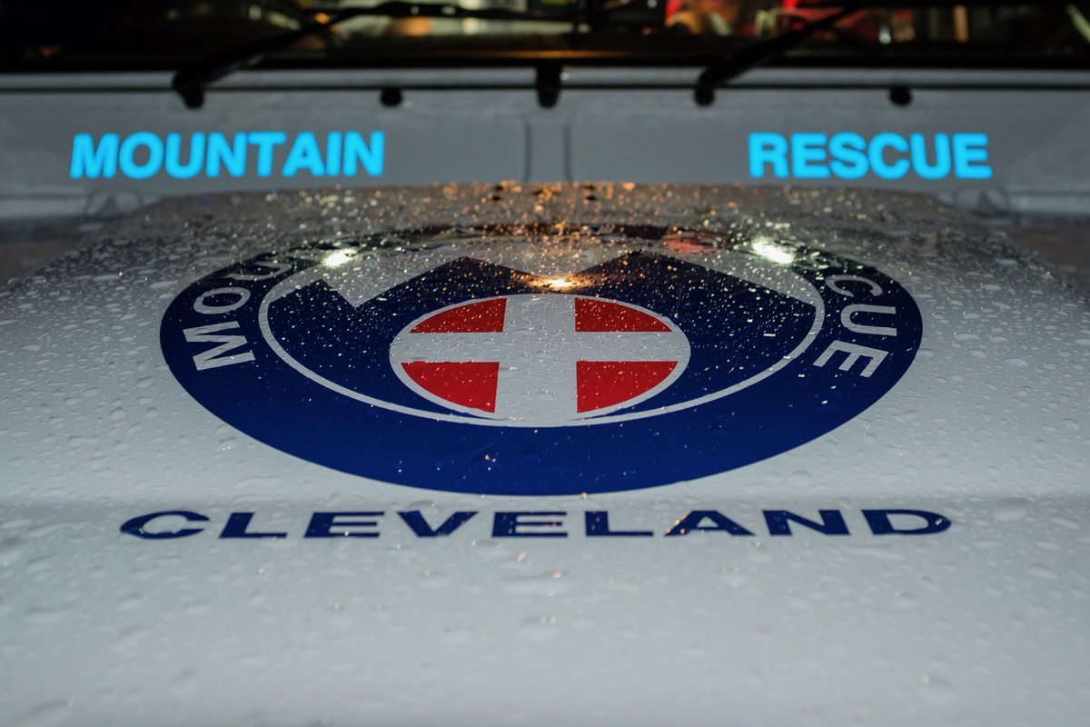 Our 50th call-out deployment (and 75th incident) of the year last night, helping a family back to their car following illness.

Four Team members directly involved as a limited deployment plus 21 on standby for approx 2-hours. Details: clevelandmrt.org.uk/incidents/resc…