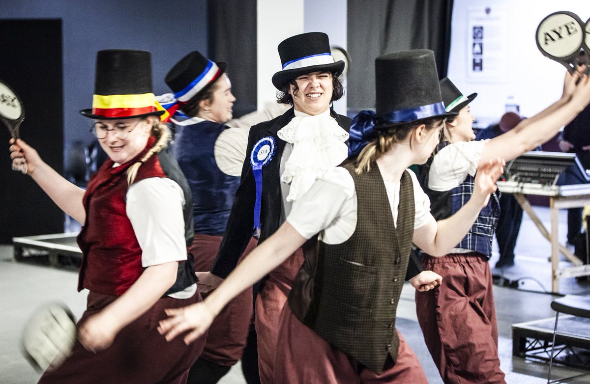 Two Halves Productions (@twohalvesprod) on Twitter photo Just 5 performances left of these great shows <a href="/JamTarts/">Heart of Midlothian FC</a>
⭐⭐⭐⭐⭐ ... "remarkable productions that will appeal to anyone who cares about Edinburgh, history, equality or good theatre."
🎟️🎟️🎟️universe.com/users/heart-of…
<a href="/QMUniversity/">QueenMargaretUni</a> <a href="/QMUActing/">Acting & Performance @ QMU</a> <a href="/Hearts_Heritage/">Hearts Heritage</a> <a href="/heartswomenfc/">Hearts Women</a> Just 5 performances left of these great shows <a href="/JamTarts/">Heart of Midlothian FC</a>
⭐⭐⭐⭐⭐ ... "remarkable productions that will appeal to anyone who cares about Edinburgh, history, equality or good theatre."
🎟️🎟️🎟️universe.com/users/heart-of…
<a href="/QMUniversity/">QueenMargaretUni</a> <a href="/QMUActing/">Acting & Performance @ QMU</a> <a href="/Hearts_Heritage/">Hearts Heritage</a> <a href="/heartswomenfc/">Hearts Women</a>