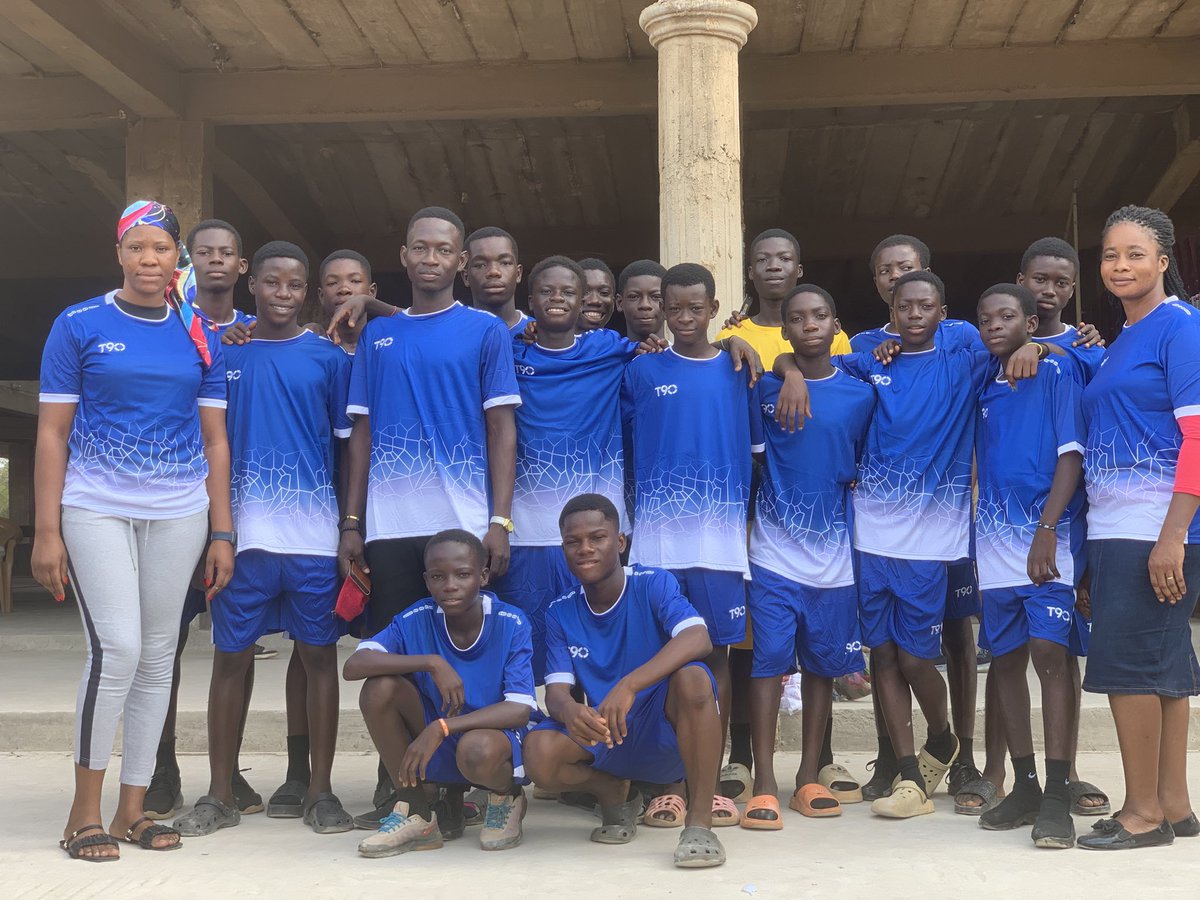 βΨ΄ΩΩΩ Edem ΨΉΨ§Ψ― (@imbrakoby) on Twitter photo The competition has ended. We didnβt win a trophy, but what these kids gained was more than just a trophy, thanks to you. I appreciate each and every one of you who made this possible. 
Thanks, yβall! β€οΈπ The competition has ended. We didnβt win a trophy, but what these kids gained was more than just a trophy, thanks to you. I appreciate each and every one of you who made this possible. 
Thanks, yβall! β€οΈπ