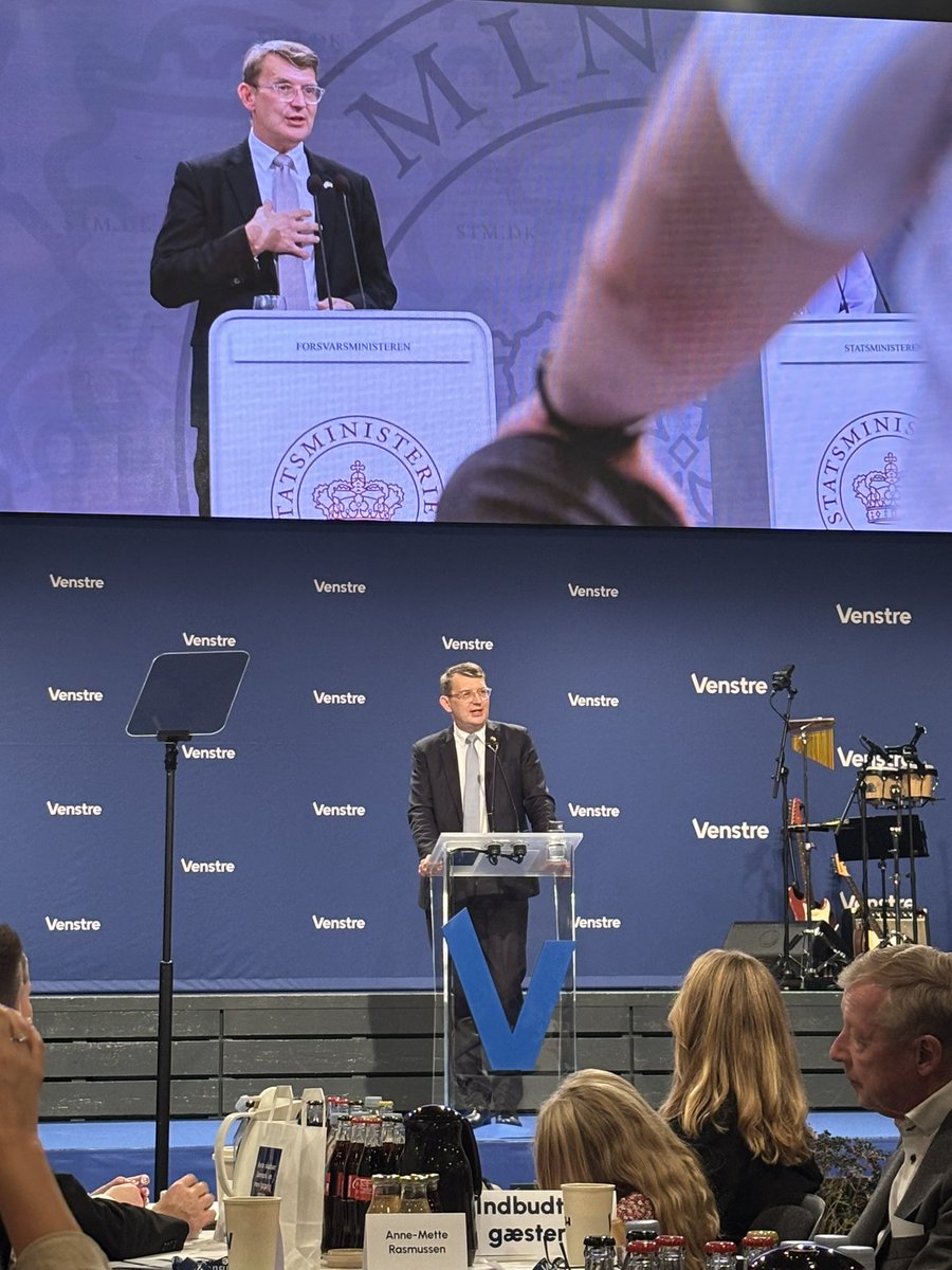 Mette Østergaard (@metteoestergard) on Twitter photo Frikvarteret i dansk politisk er slut. Stærk, ærlig og ambitiøs tale fra <a href="/troelslundp/">Troels Lund Poulsen</a> med stort fokus på Europas sikkerhed og konkurrencekraft. Mindre bureaukrati og flere investeringer. EU må vågne af sin Tornrosesøvn Frikvarteret i dansk politisk er slut. Stærk, ærlig og ambitiøs tale fra <a href="/troelslundp/">Troels Lund Poulsen</a> med stort fokus på Europas sikkerhed og konkurrencekraft. Mindre bureaukrati og flere investeringer. EU må vågne af sin Tornrosesøvn