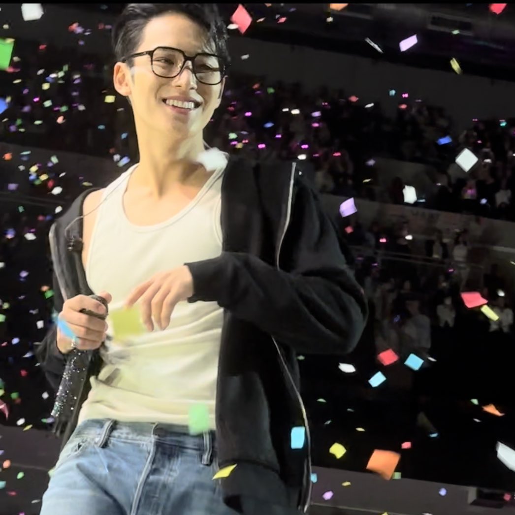 kim mingyu from seventeen being a green flag — a LONG thread