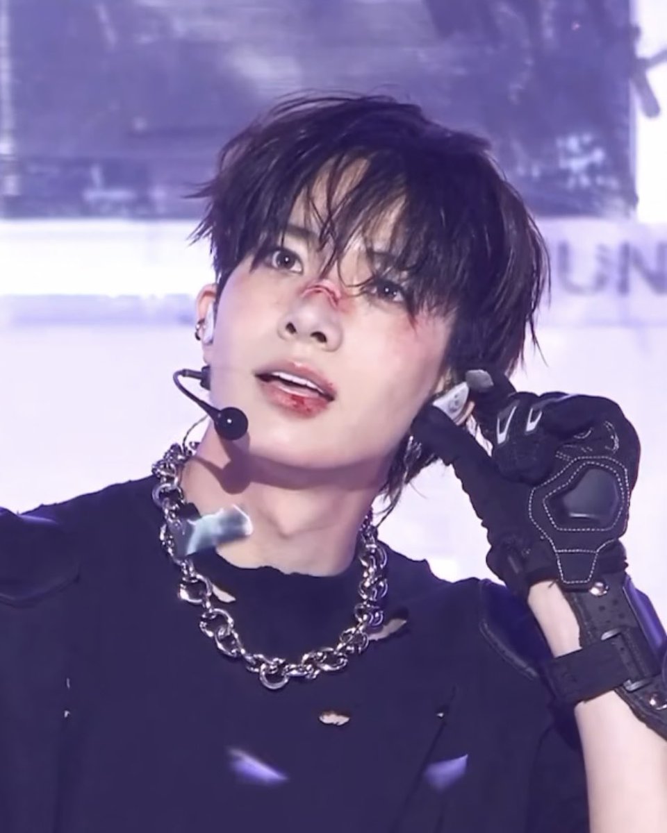 xeeszme's tweet image. ㅠㅠ .. ❤︎