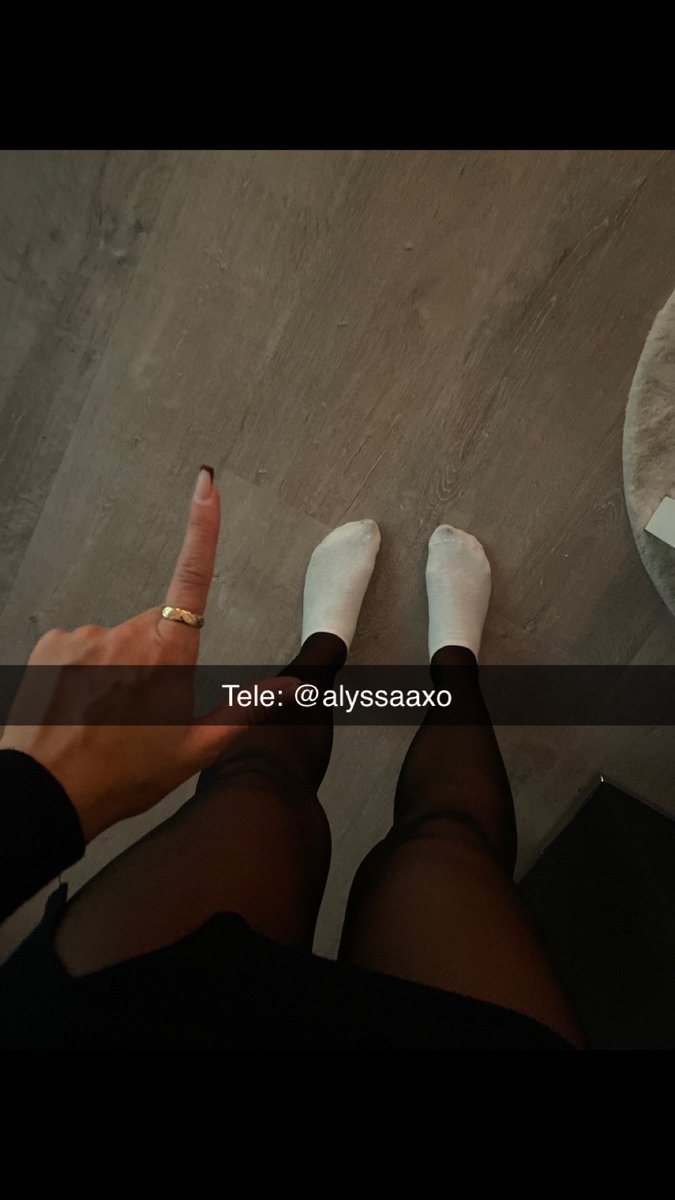 Ab jetzt Zeit Sklaven per C2C zu melken 😈😛 Los antreten und abdrücken !!! 

Camtocam, geldsklaven, paypig, Zahlsklaven