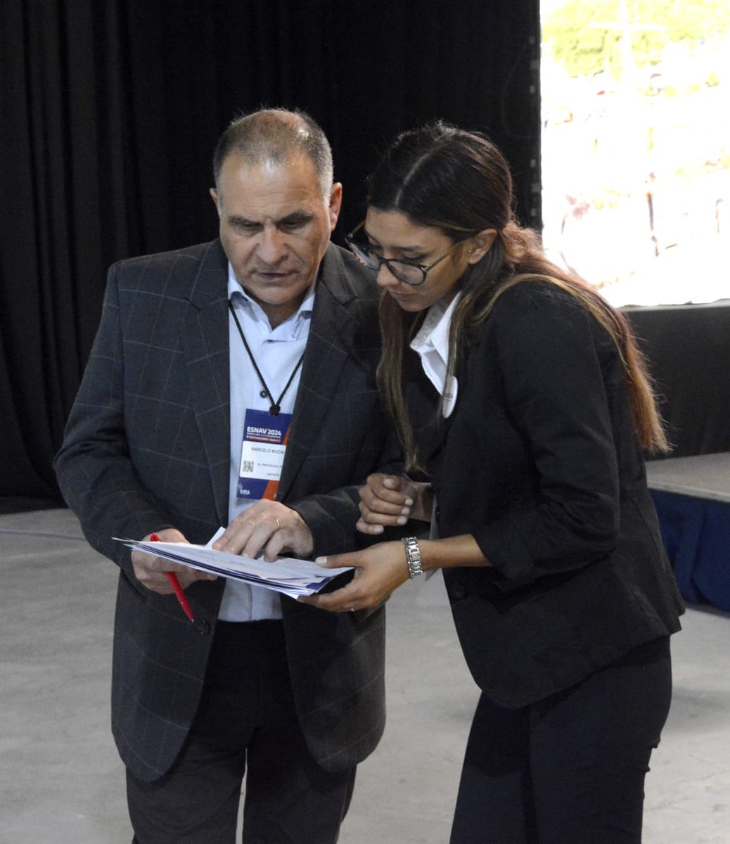 Fue un placer haber sido el locutor de ESNAV 2024 Buenos Aires en el Centro de Exposiciones Costa Salguero.

Agradezco la invitación a la Lic. Silvia Martínez, presidenta de la Cámara de la Industria Naval Argentina CINA y titular del Foro Interdisciplinario Mujeres Maritimistas.